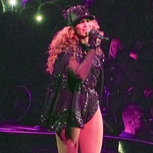 Beyonce, Cape, Amsterdam Beyonce, Cape, Amsterdam